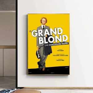 locandina del film la grande bionda con una scarpa nera