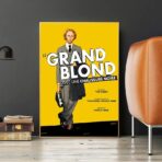 locandina del film la grande bionda con una scarpa nera