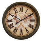 orologio con mappa del mondo