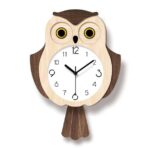 orologio da parete con gufo