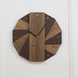 orologio da parete vintage in legno