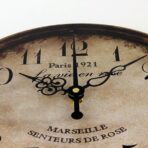 orologio da parete con pendolo