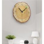 orologio vintage in legno