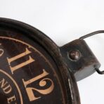 orologio vintage in metallo 1
