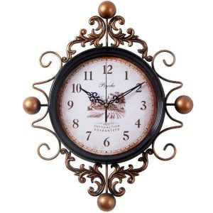 orologio vintage in ferro battuto