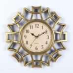 orologio vintage in metallo 2