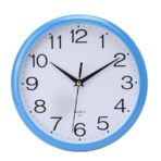 orologio vintage in plastica