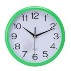 orologio vintage in plastica