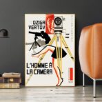 il poster delluomo con la macchina fotografica
