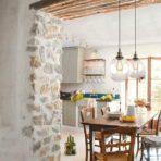 lampadario vintage con sfera di vetro