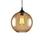 lampadario in vetro colorato