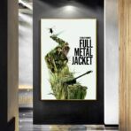 poster con giacca interamente in metallo