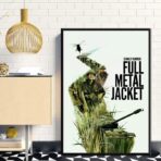 poster con giacca interamente in metallo